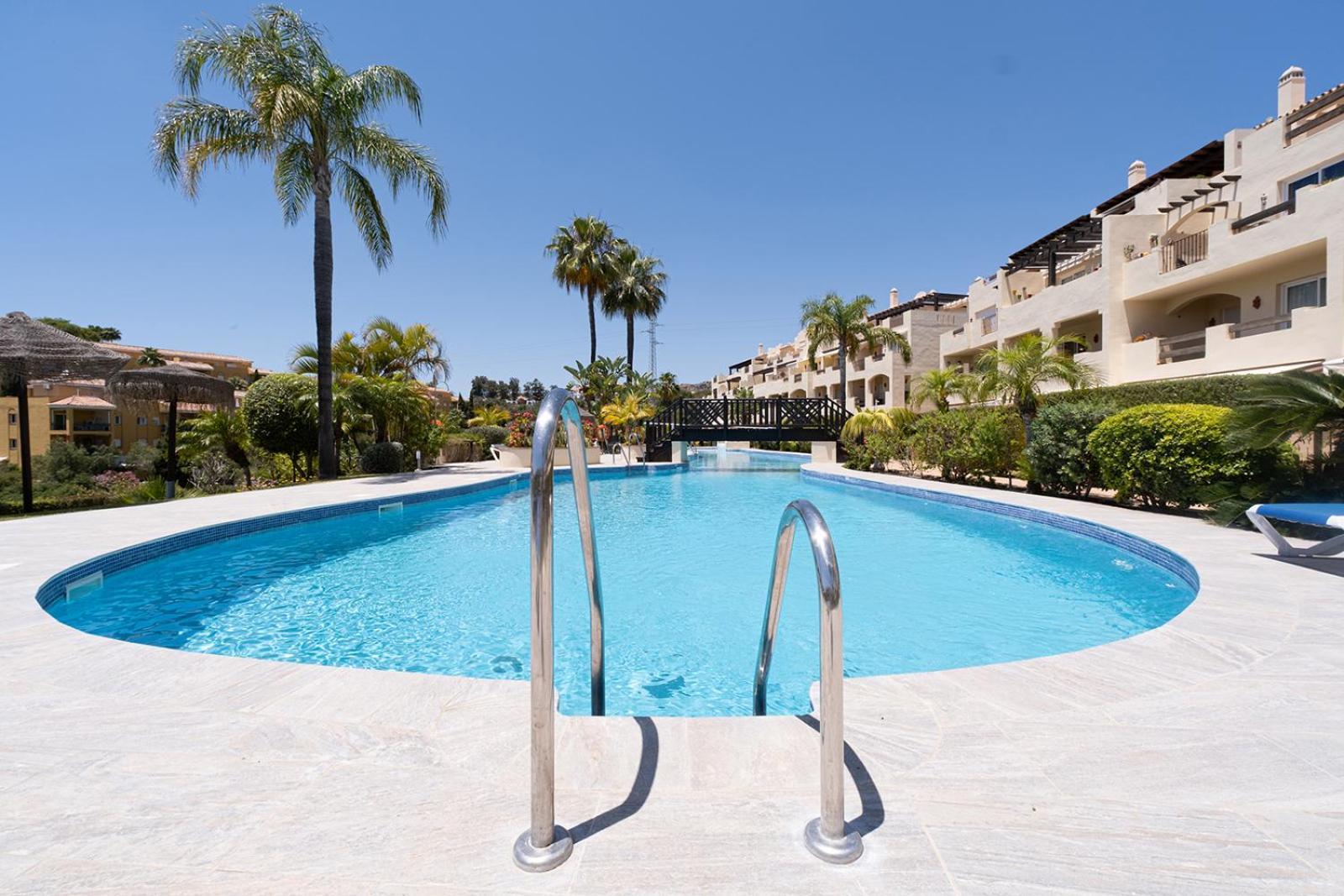 Cozy, 1 Bedroom On The Sunny Riviera